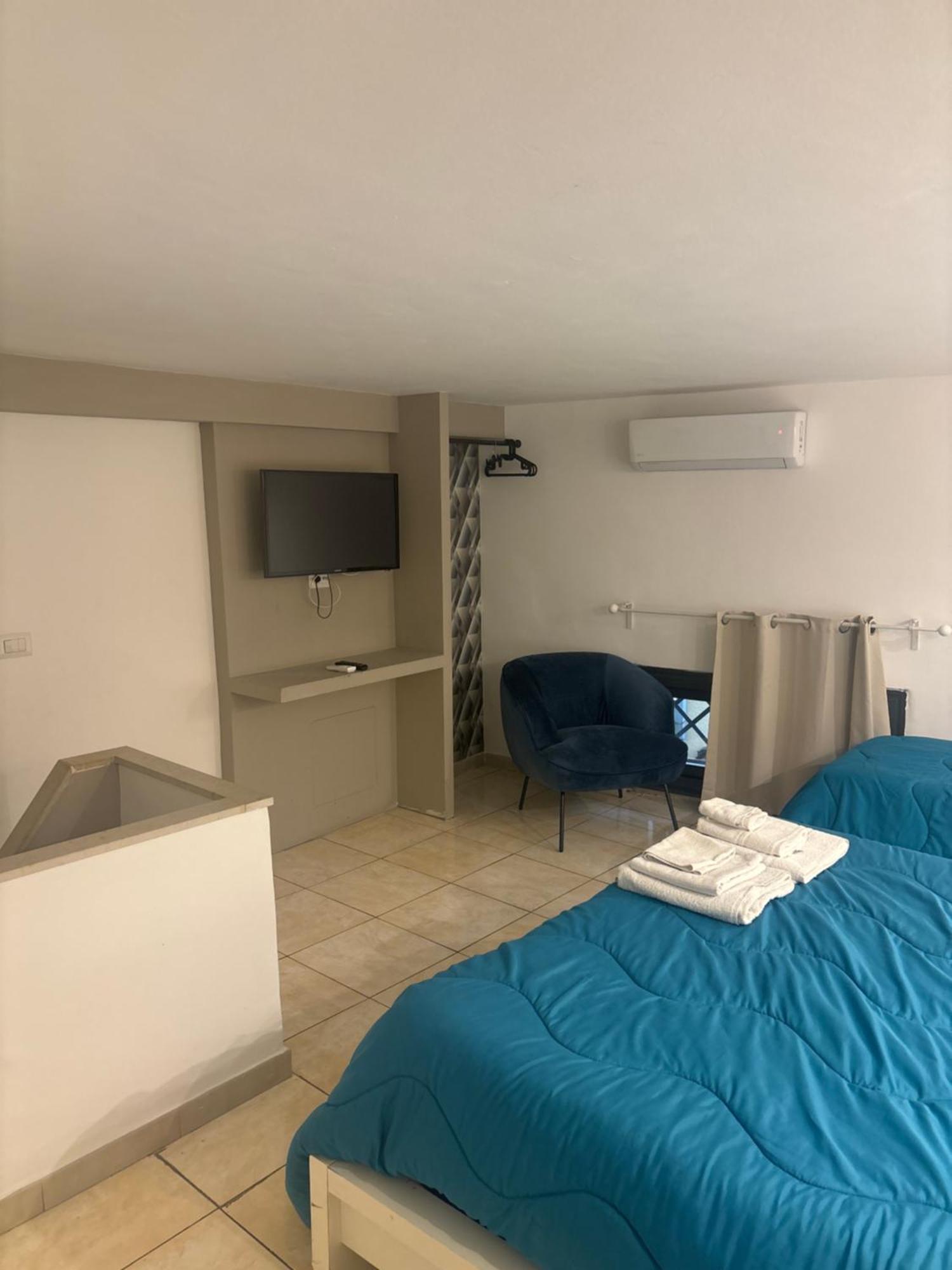Cbh Sicitaly Group Bed & Breakfast Aci Castello Eksteriør bilde